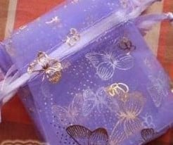 [A-004577] Cadeauzakje giftbag Organza Golden Butterfly Lila 7x9 cm