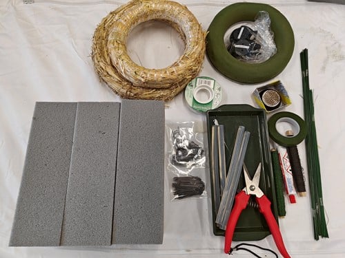 [A-025042] Kerstpakket startpakket hobby en bloemschikken basis 57,50